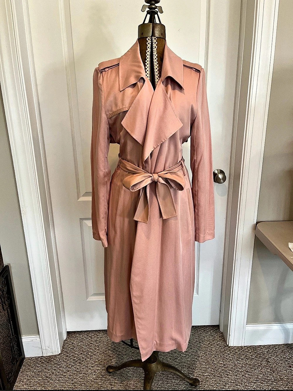 Belle Badgley Mischka Dusty Rose Pink Lyocell Duster Trench Coat Pink Belted
